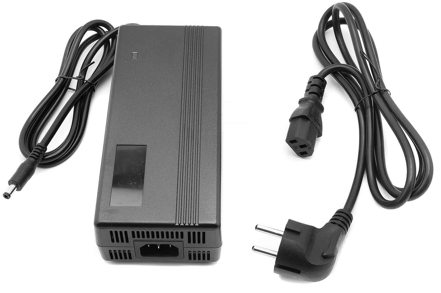 E-Twow GT Ladegerät 54.6V 5mm